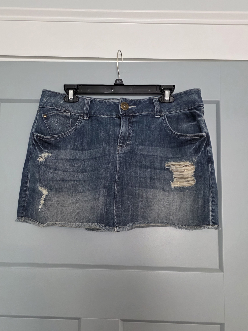 ​ELLE Distressed Denim Mini Skirt Sequin Y2K Shimmer Raw Hem Dark Wash Size 12
